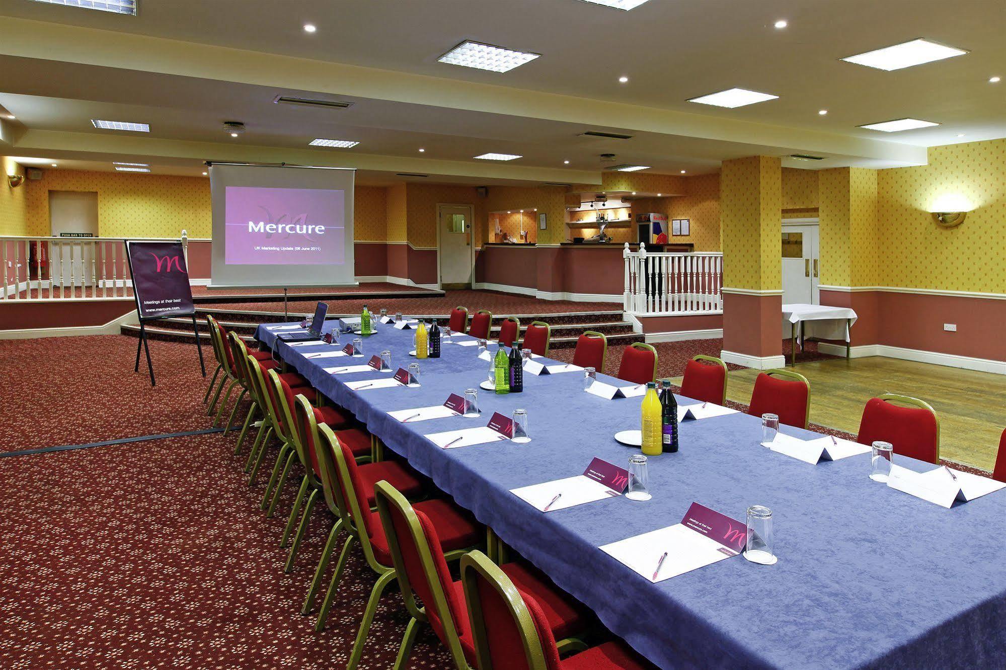 Stafford South Hatherton Hotel Penkridge Exterior foto